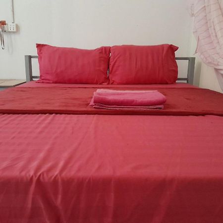 Golden Snake Guesthouse Beach ロンサレム島 エクステリア 写真
